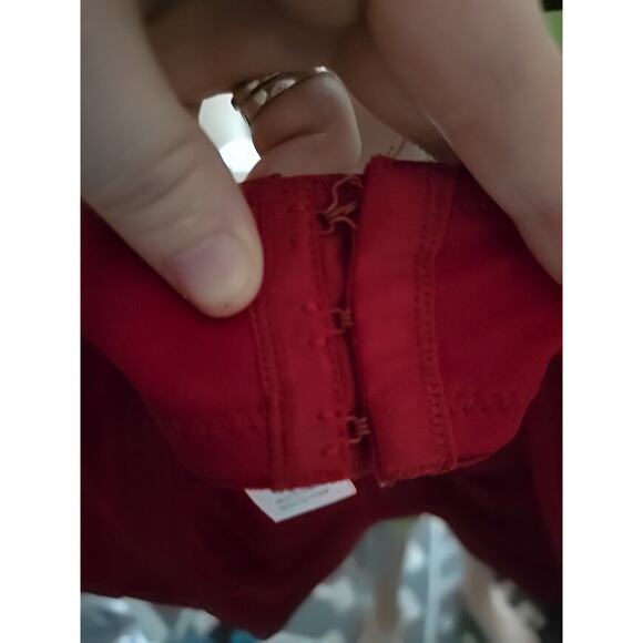 Delta Burke Pink Embroidered Full Coverage Adjustable Underwire Bra Size 42D - Picture 3 of 5